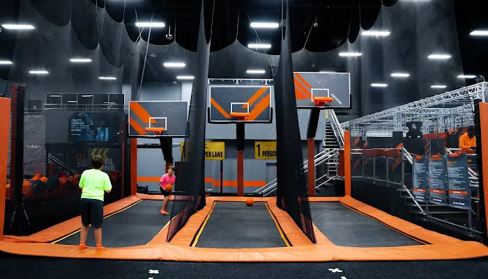 Sky Zone Trampoline Park Picture 9