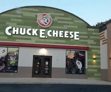 Chuck E. Cheese