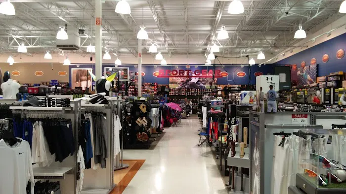 DICK'S Sporting Goods Picture 10
