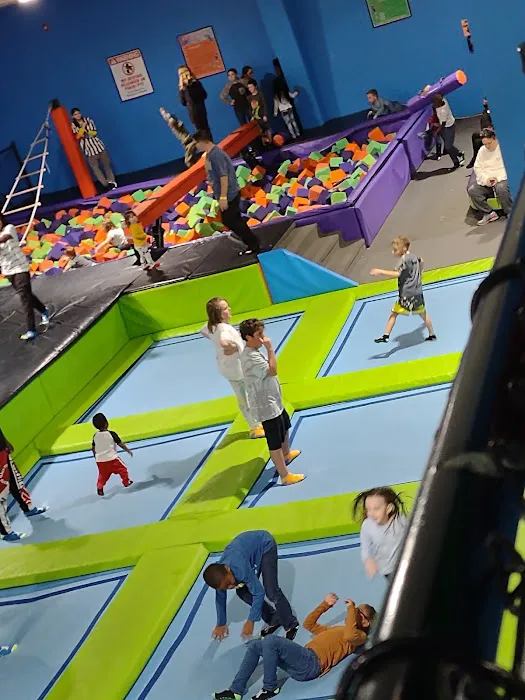 Mullet Hop Trampoline Park Picture 1