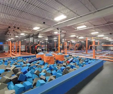 Sky Zone Fairview Heights