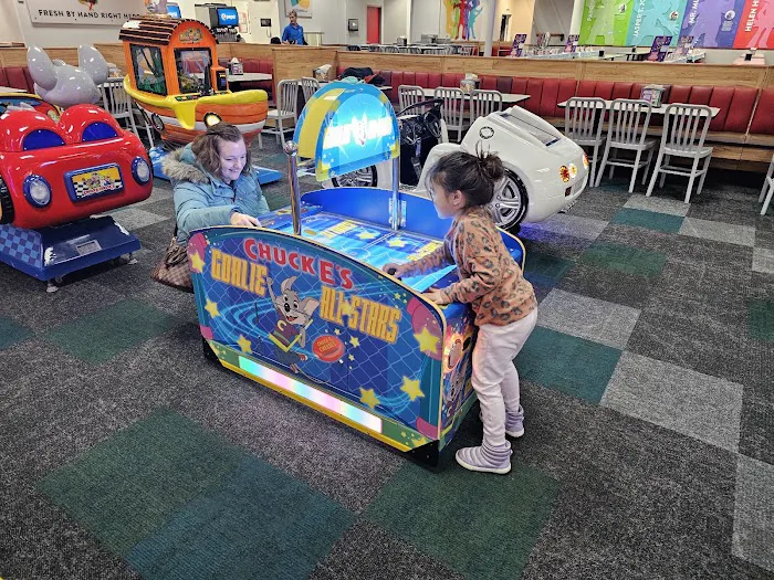 Chuck E. Cheese Picture 4