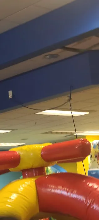 Bounce Mountain Picture 8