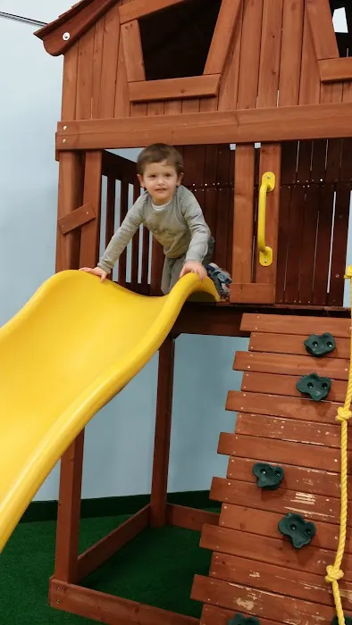 Rainbow Swing Set Superstores Picture 5