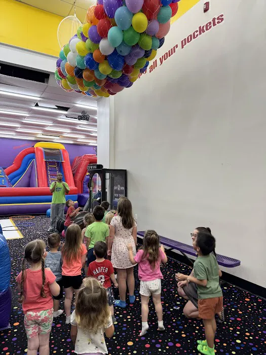 Pump It Up Blackwood Kids Birthdays and More Picture 2