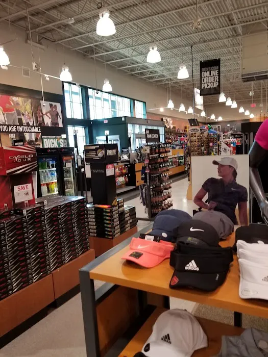 DICK'S Sporting Goods Picture 10