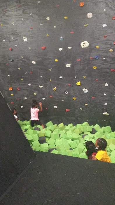 Hangtime Picture 4