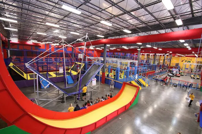 Planet Obstacle - Adventure Park Picture 1
