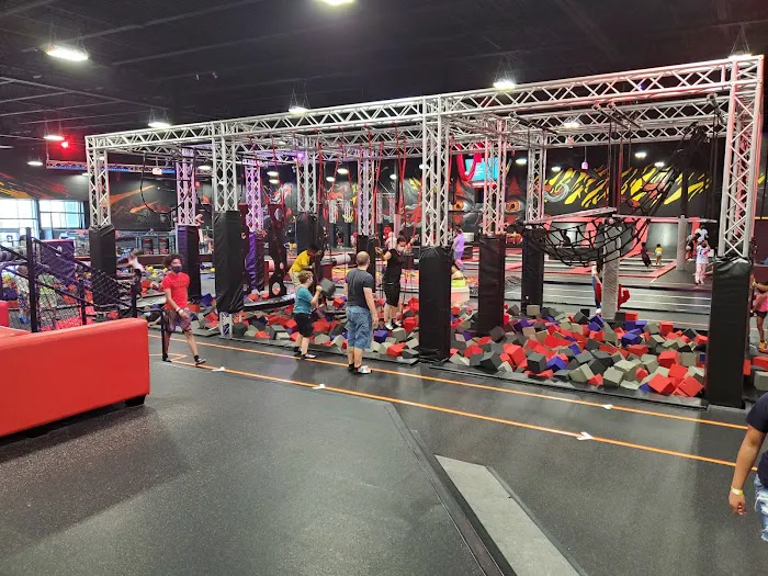 Sky Zone Trampoline Park Picture 5