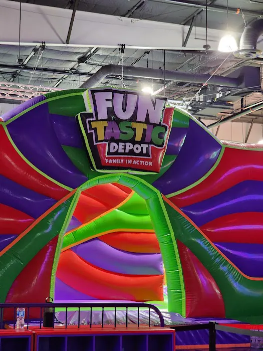 Funtastic Depot - Indoor Amusement Park Picture 2
