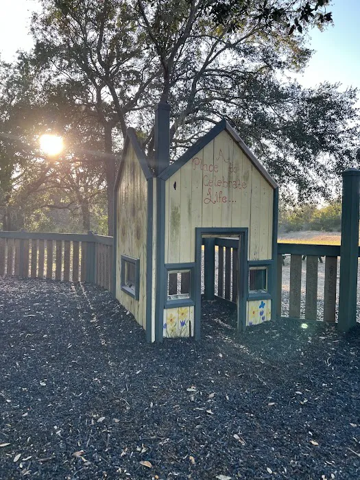 Paradise Park Picture 1