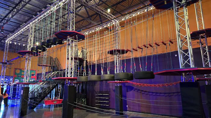 Planet Obstacle - Adventure park Picture 6