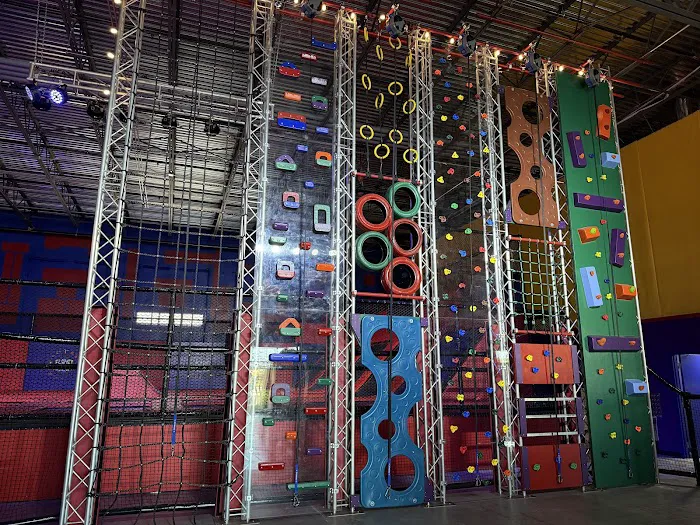 Planet Obstacle - Adventure park Picture 4