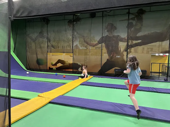 Get Air Trampoline Park Picture 3