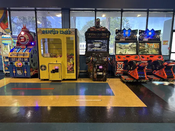 The Airosphere, Inflatable Park & Arcades Picture 2