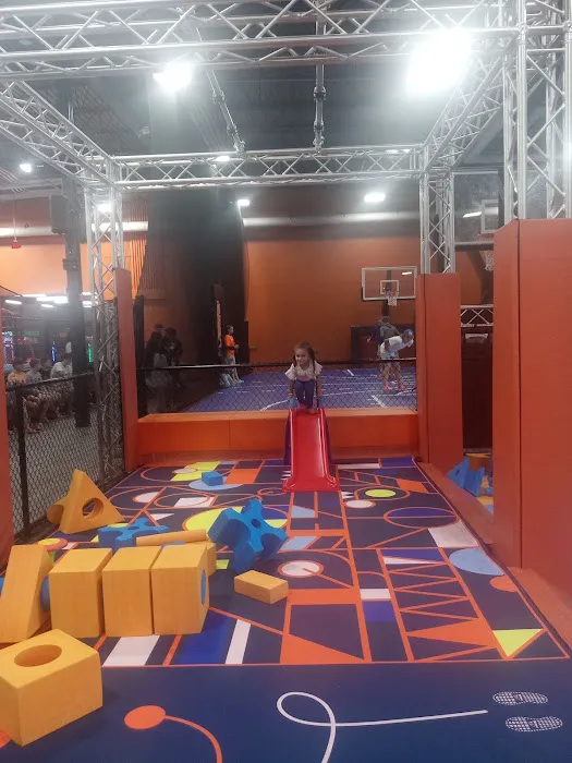 Sky Zone Picture 4