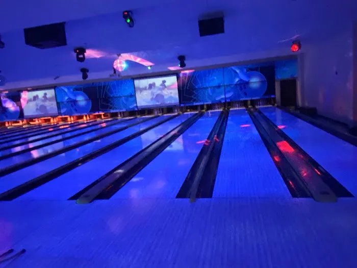 Cypress Lanes Picture 2