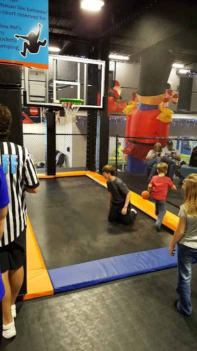 Updown Trampoline Park Picture 3