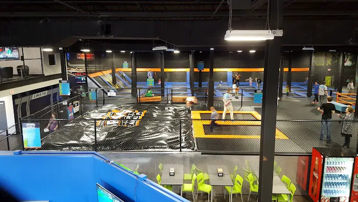 Updown Trampoline Park Picture 7