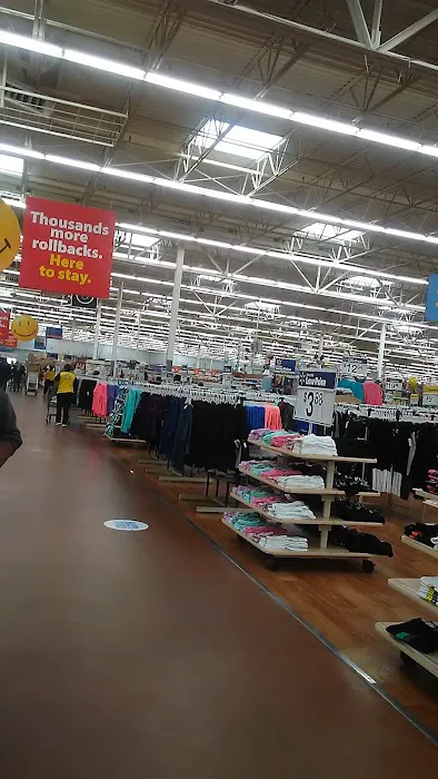 Walmart Supercenter Picture 7