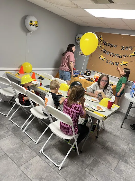 Sunny Day Inflatables, LLC Picture 5