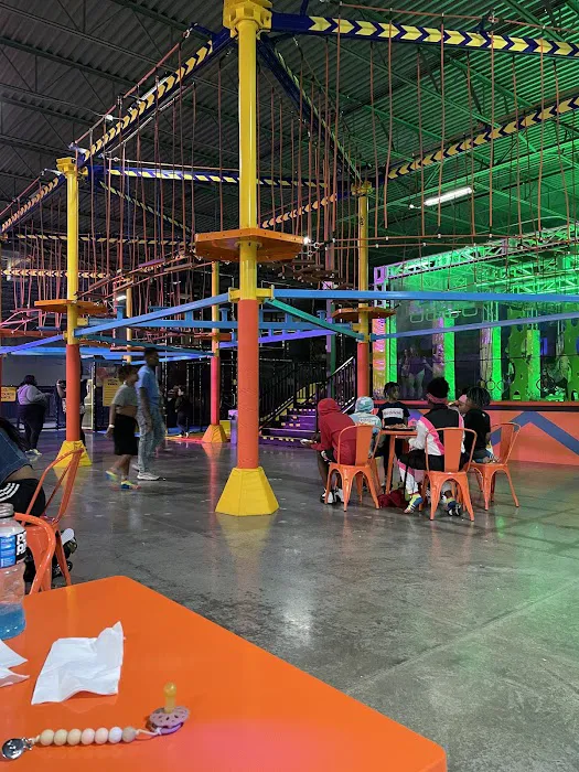 Urban Air Trampoline and Adventure Park Picture 9