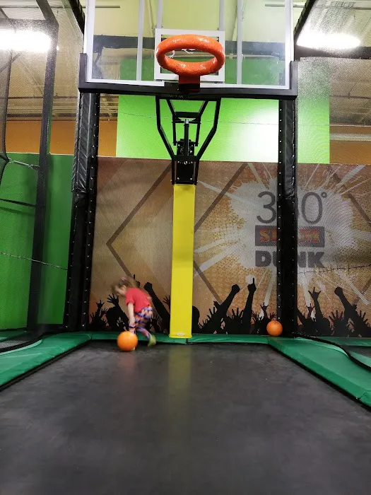Sky Zone Trampoline Park Picture 5