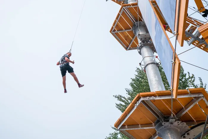 Ryze Adventure Park - St Louis Ropes Course, Zipline, & Mini Golf Picture 4