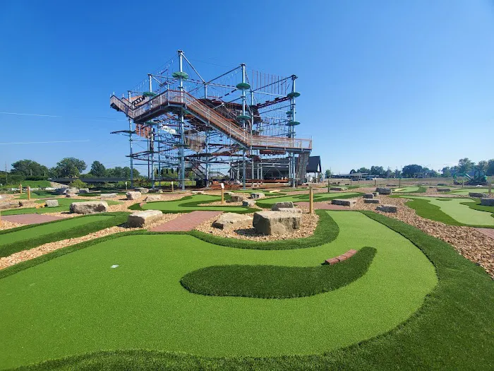 Ryze Adventure Park - St Louis Ropes Course, Zipline, & Mini Golf Picture 10