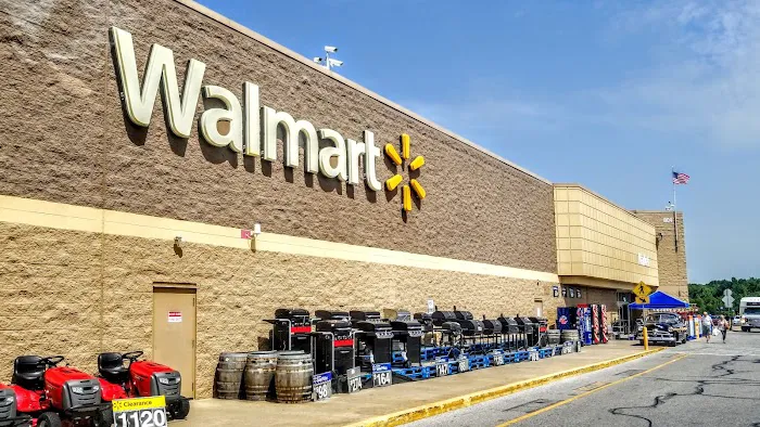 Walmart Supercenter Picture 8