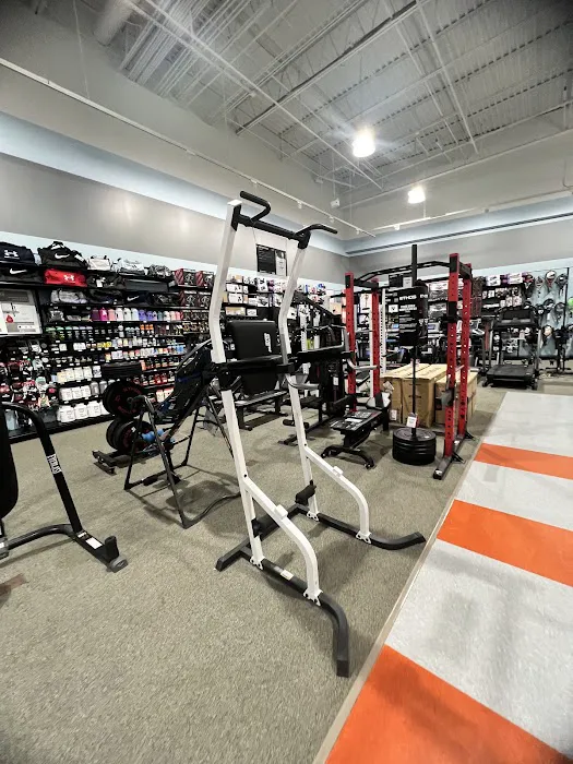 DICK'S Sporting Goods Picture 6