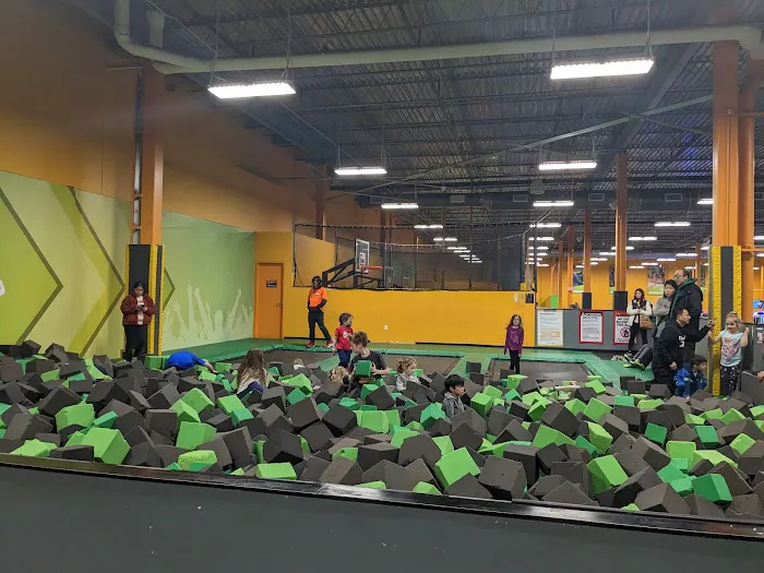 Sky Zone Trampoline Park Picture 5