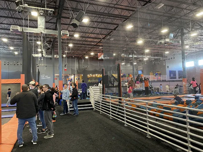 Sky Zone Trampoline Park Picture 4