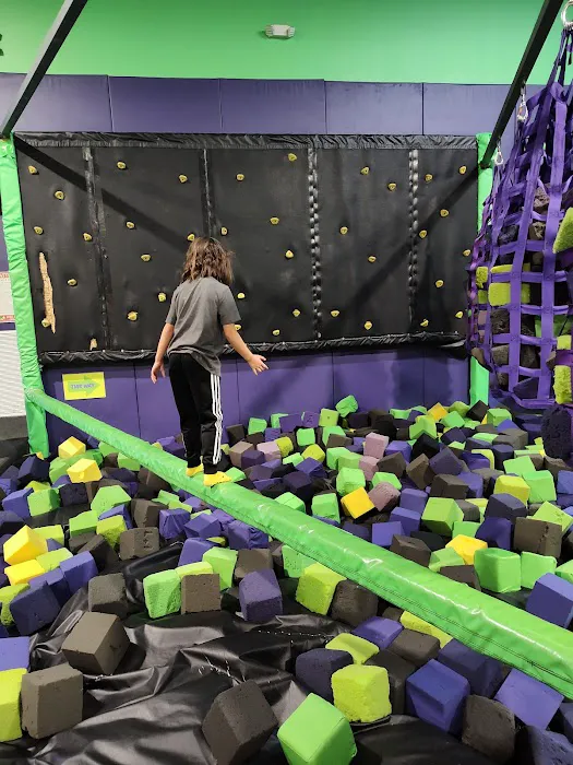 Get Air Trampoline Park Picture 2