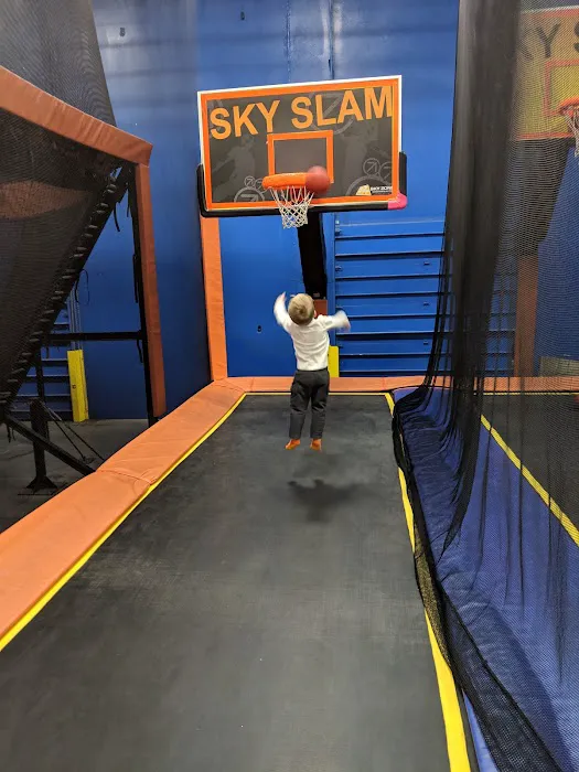 Sky Zone Trampoline Park Picture 8