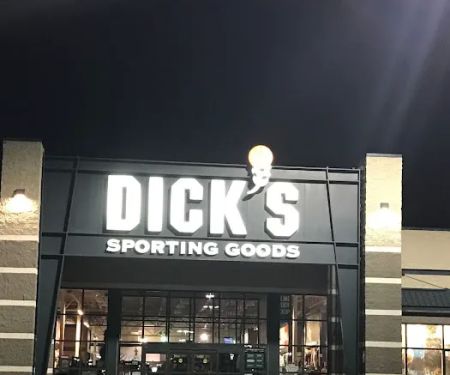 DICK'S Sporting Goods