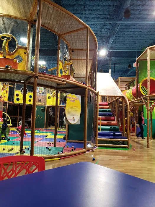 Billy Beez Palisade Center Picture 2