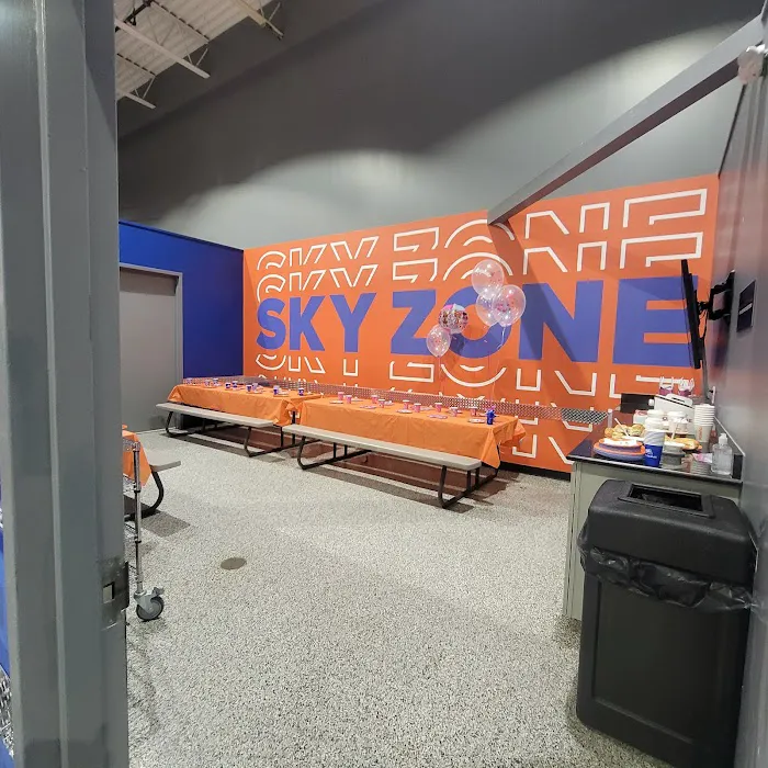 Sky Zone Trampoline Park Picture 9