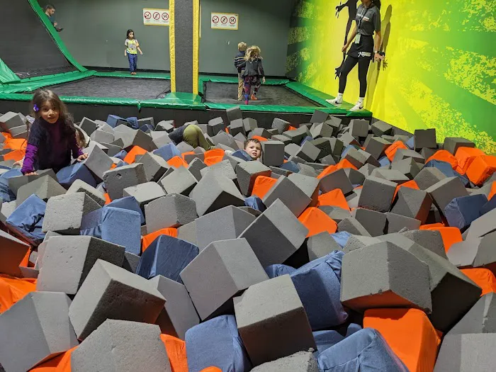 Sky Zone Trampoline Park Picture 5