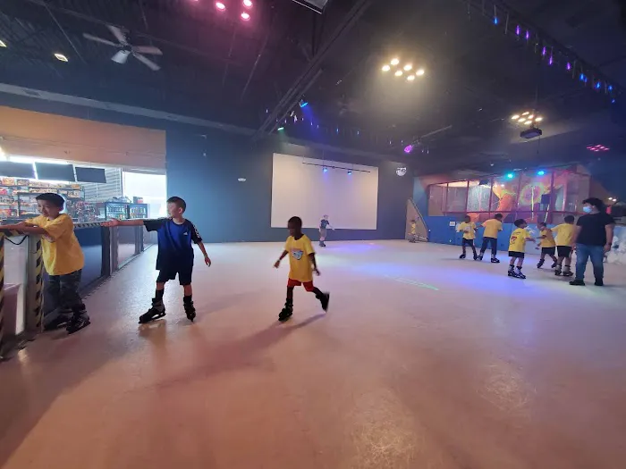 GlowZone Kids Birthday Party Picture 10
