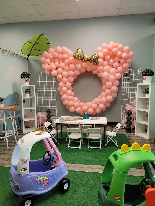 Adventure World Kids Picture 4