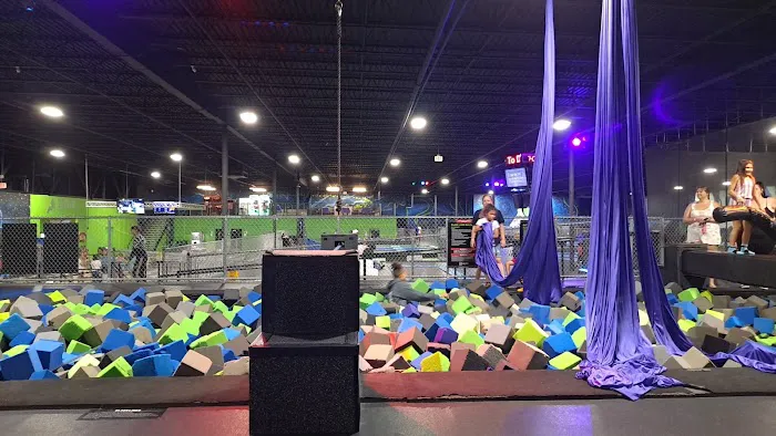 Sky Zone Trampoline Park Picture 3