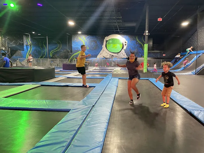 Urban Air Trampoline and Adventure Park Picture 3