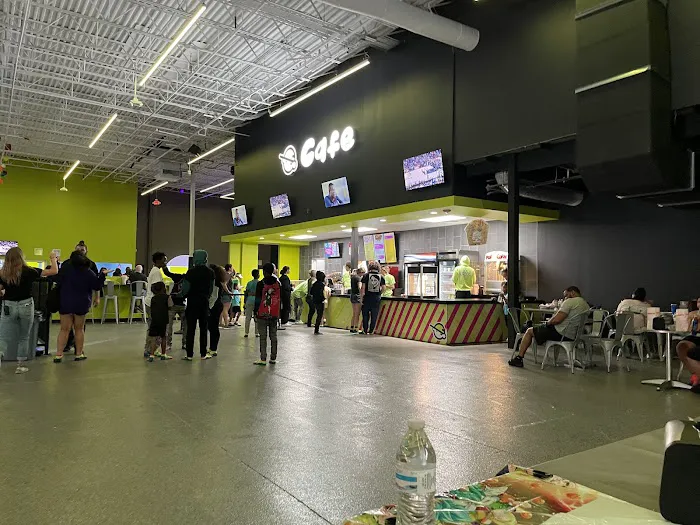 Urban Air Trampoline and Adventure Park Picture 10