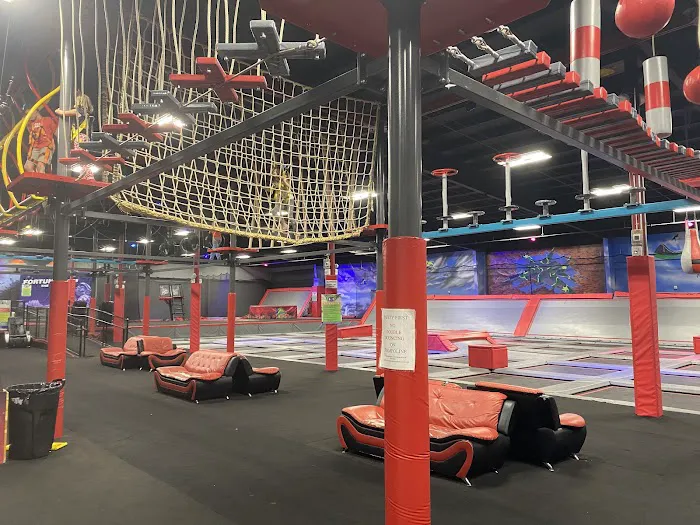 Airborne Extreme Trampoline Park Picture 1