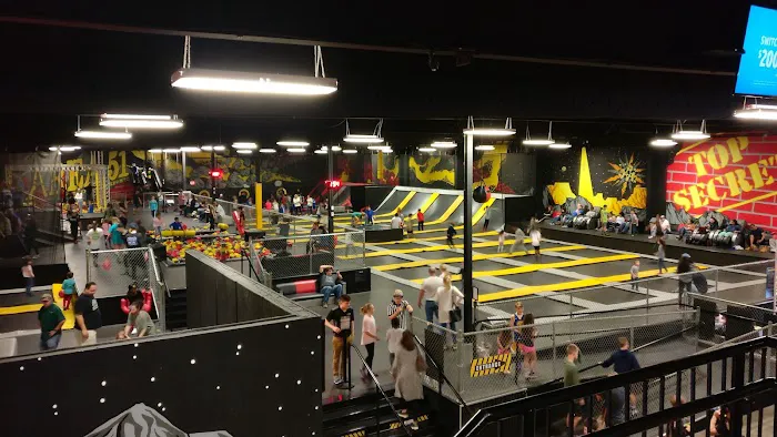 Sky Zone Trampoline Park Picture 5