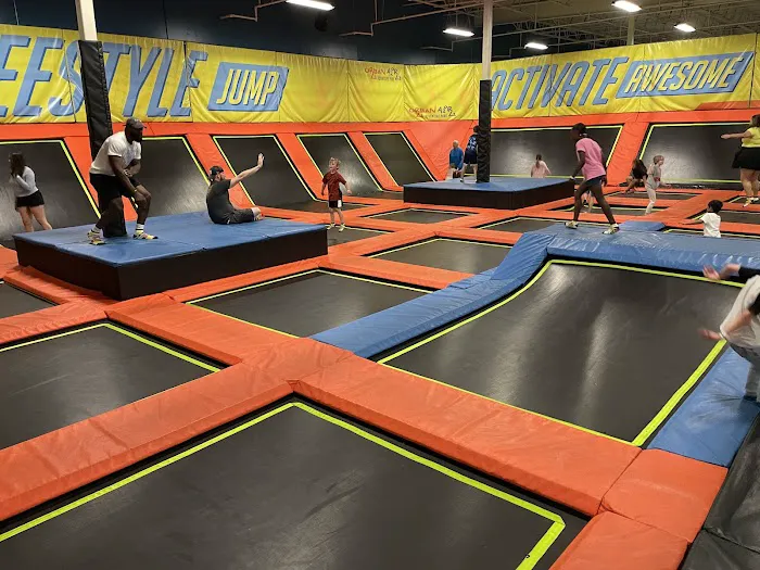 Urban Air Trampoline and Adventure Park Picture 5