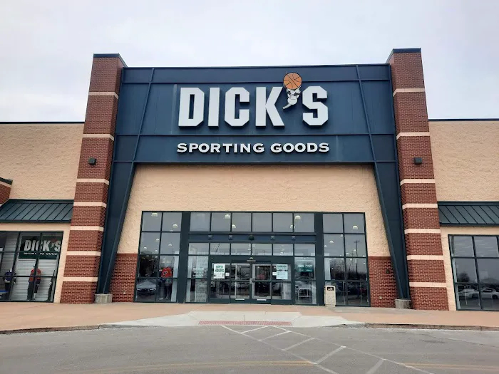 DICK'S Sporting Goods Picture 5