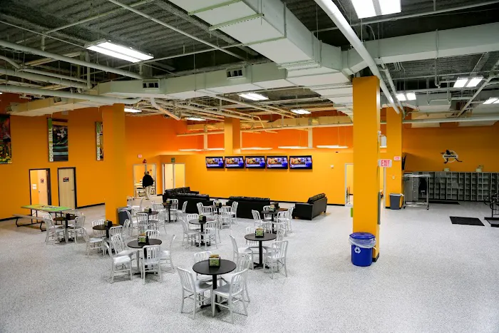 Sky Zone Trampoline Park Picture 4