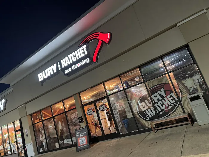 Bury the Hatchet Axe Throwing Woodbridge Picture 3